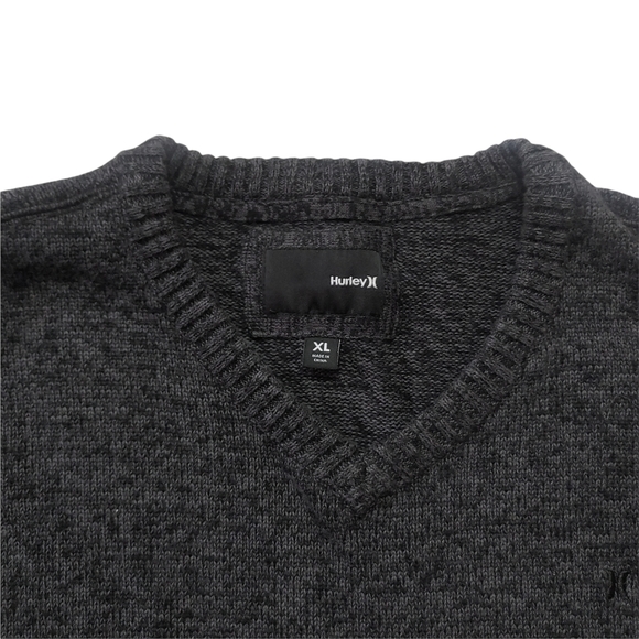 MEN'S Hurley Sweater 🙂Host Pick🥰 - Picture 5 of 5